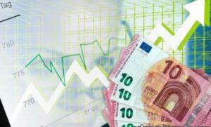أوراق نقدية بقيمة 10 يورو تعبر عن الدول الأقل ضرائب في أوروبا