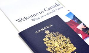 جواز سفر وكاتلوك يتضمن معلومات عن كندا عند الهجرة إلى كندا للمصريين 