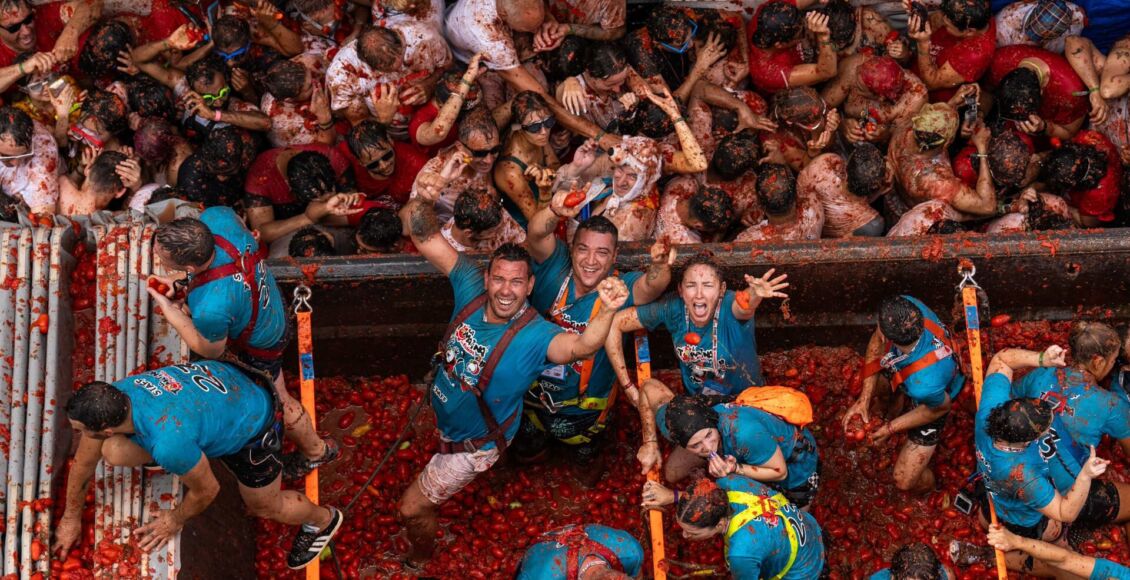 لقطة من مهرجان البندورة في إسبانيا - المهرجانات في إسبانيا