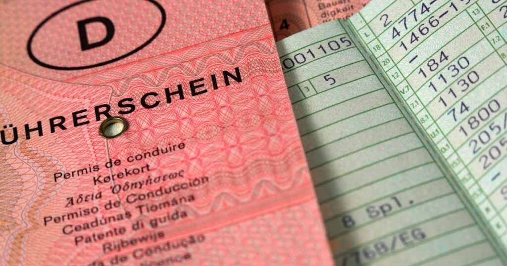 تعبيرية- تعديل شهادة القيادة الأجنبية إلى رخصة قيادة ألمانية