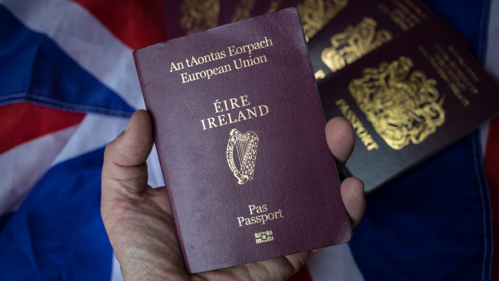 جواز سفر ايرلندي تم الحصول علبيه عن طريق الزواج