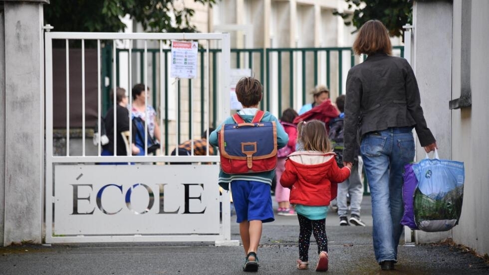 دخول التلاميذ إلى المدرسة في فرنسا