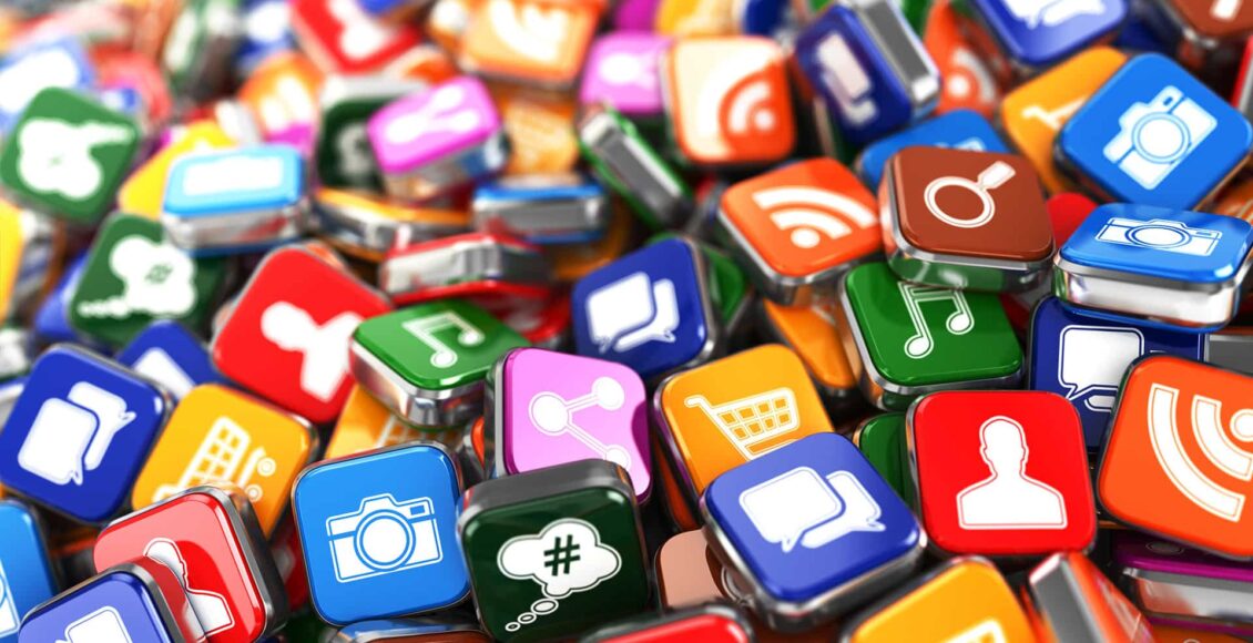 تعبيرية - تطبيقات في إسبانيا يجب تحميلها